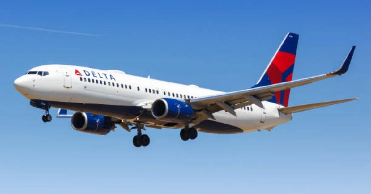 delta flight dl275 diverted lax